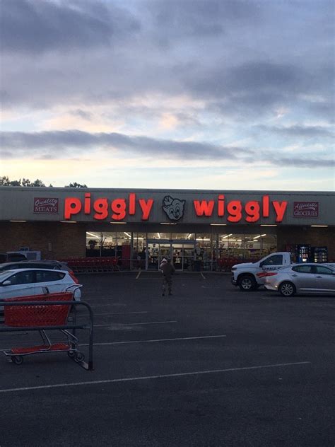 piggly wiggly remount road C